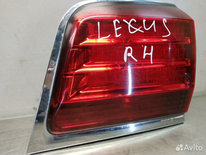 Фонарь задний правый Lexus Lx570