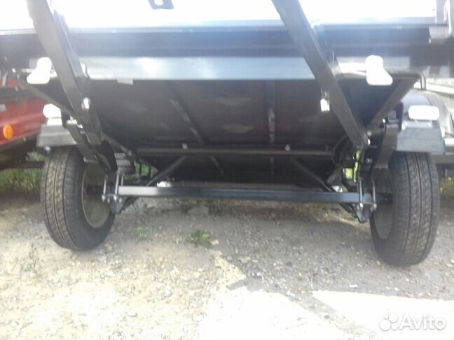 Легковой прицеп 