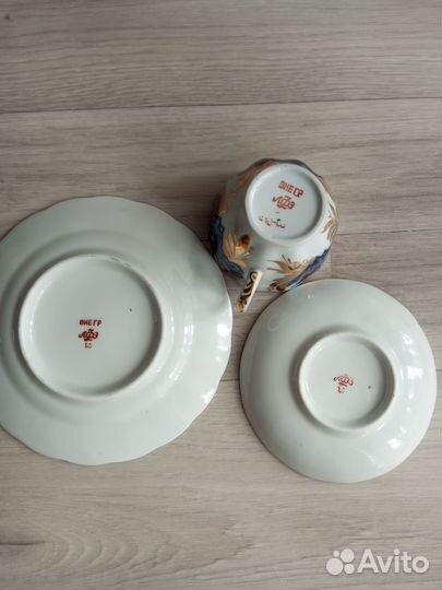 Кофейная чашка с блюдцами лфз