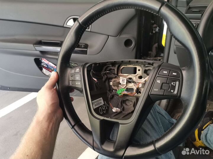 Руль Volvo, +airbag srs (целая)
