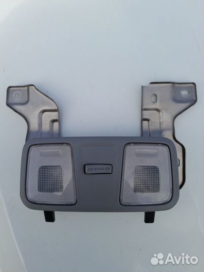 Плафон освещения салона