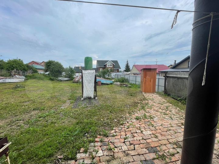 Дом 50 м² на участке 8 сот.