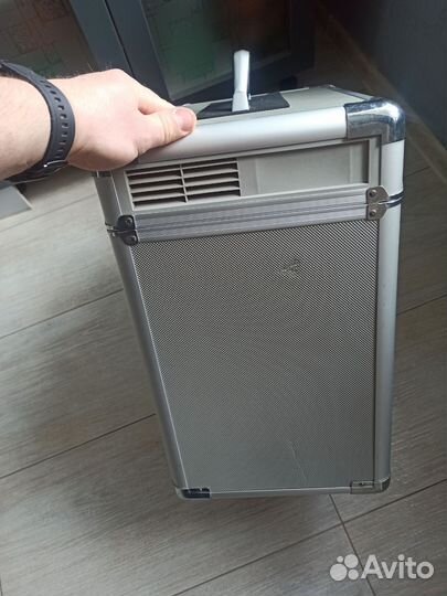 Автохолодильник Ezetil E 20 Alu 12V