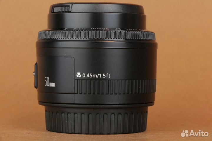 Canon EF 50mm f/1.8 II (id-64852)