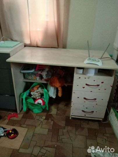 Письменный стол