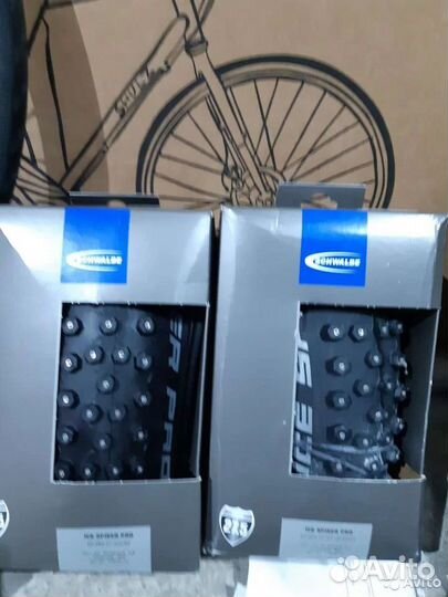 Складные шины Schwalbe Ice Spiker Pro 27.5x2.6 TLE