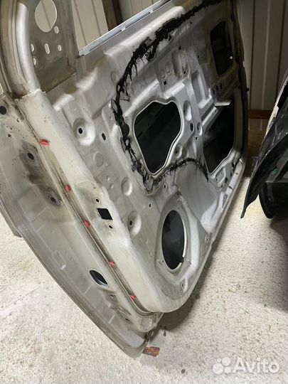 Дверь передняя правая kia rio 3