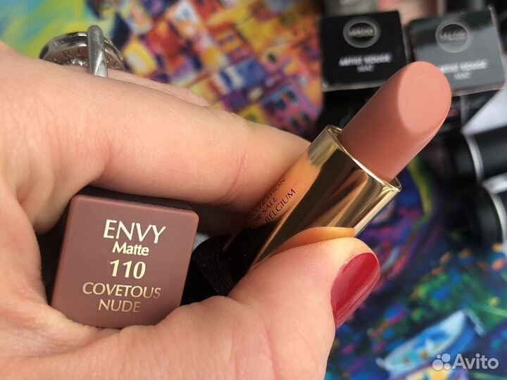 Помада Estee Lauder 110 нюд