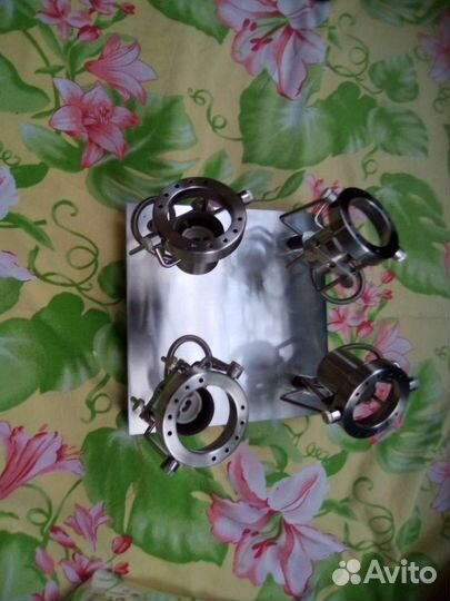 Светильник на 4 лампы с поворотом