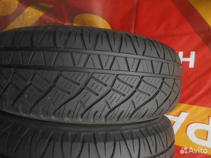 Michelin Latitude Cross 215/70 R16