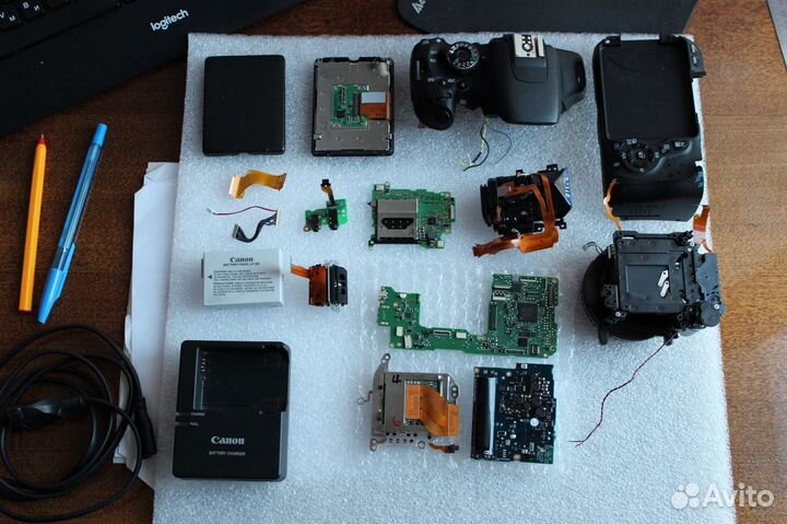 Запчасти от фотоаппарата canon 600d