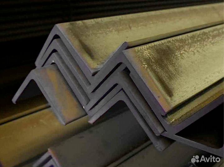 Уголок стальной 40x40x4