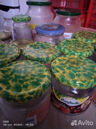 Банка стеклянная