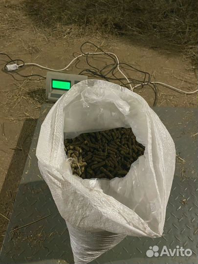 Гранулы люцерны для высокопродуктивного скота