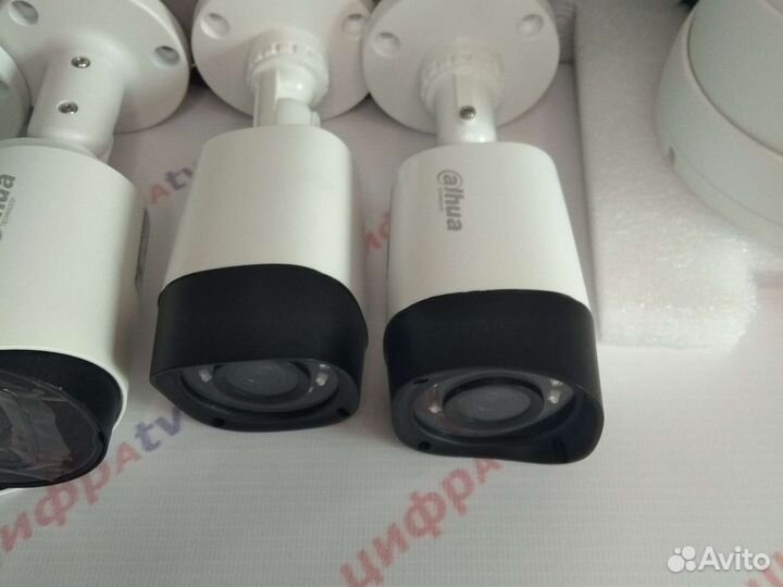 Комплект видеонаблюдения 4/1Мп Dahua 13 камер zoom