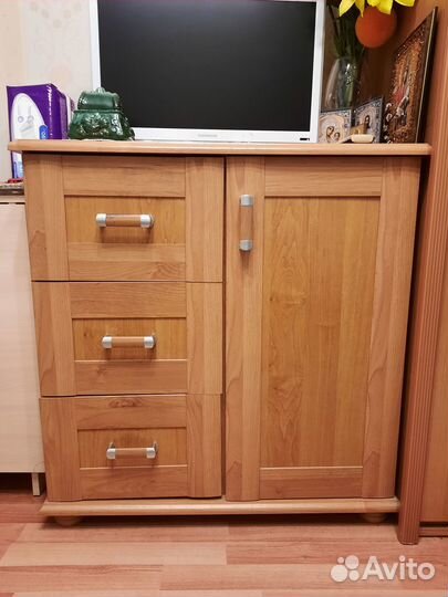 Шкафы и комоды бу