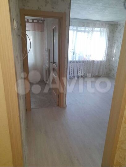 2-к. квартира, 43 м², 2/5 эт.