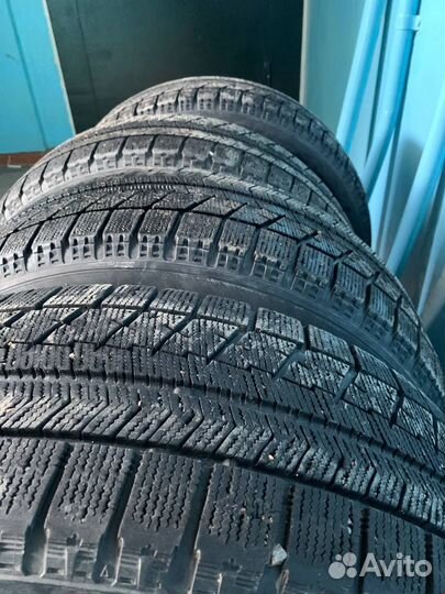 Bridgestone Blizzak VRX 225/60 R18