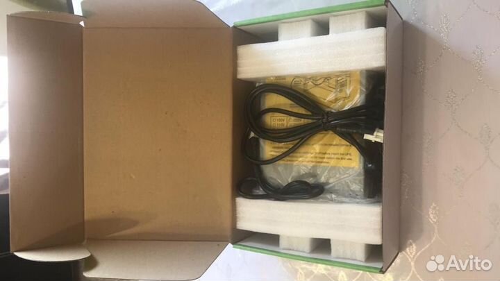 Источник бесперебойного питания EPD-330i для пк