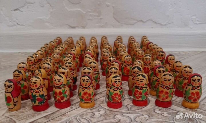 Лошадка старинная прессопилки росписная, матрешки