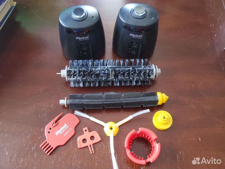 Запчасти новые от электро пылеслса iRobot Roomba