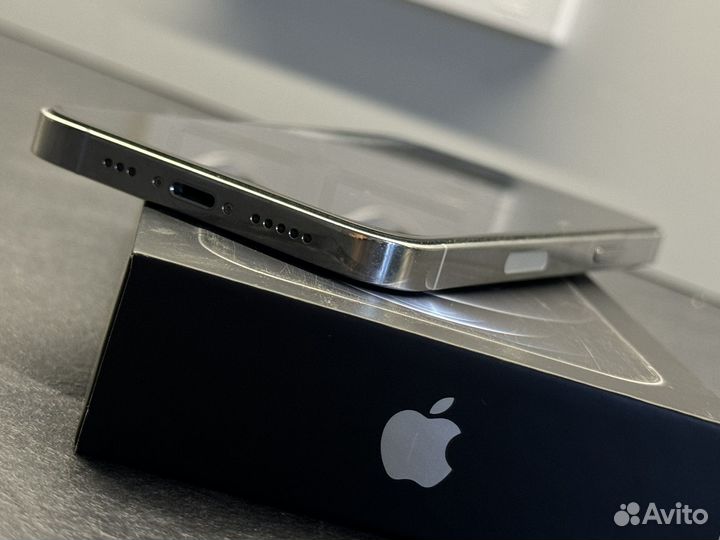 iPhone 12 Pro, 256 ГБ