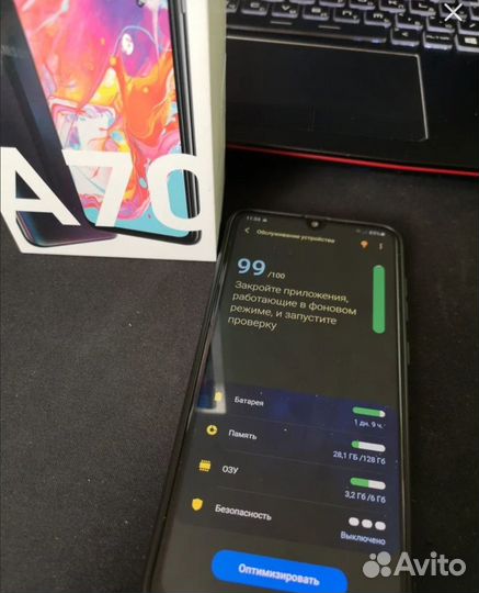 Samsung Galaxy A70, 6/128 ГБ