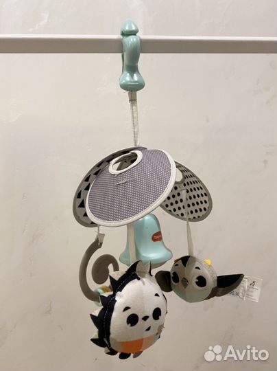 Подвесная игрушка на коляску Tiny love День и ночь