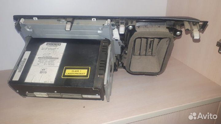 Магнитола Honda Civic viii R16A1 2006