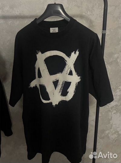 Футболка vetements anarchy
