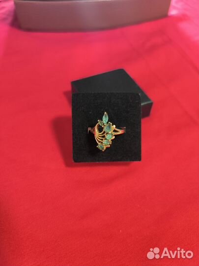 Золотое кольцо женское 21