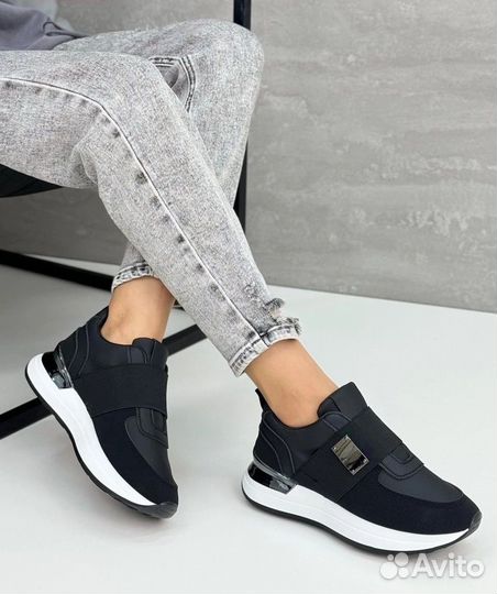 Кроссовки женские 36,37,38,39,40.41 Размер