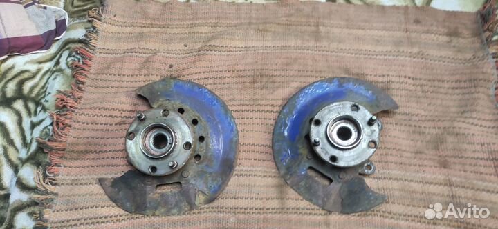 Кулак поворотный левый правый ваз 1208-11