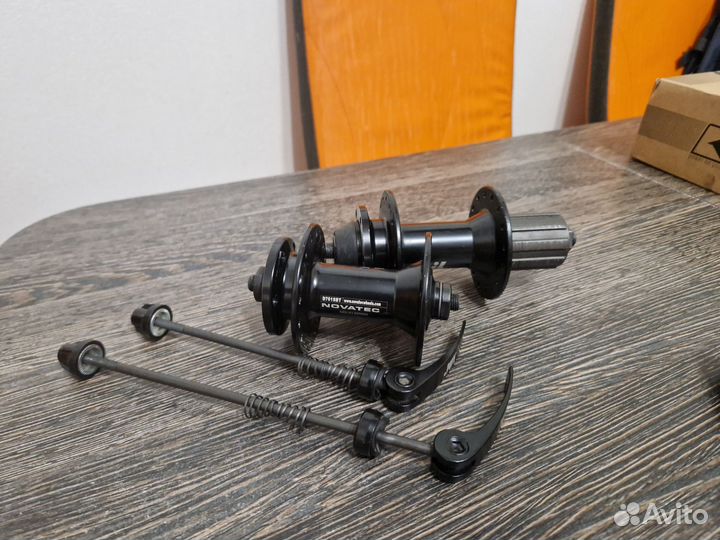 Втулки велосипедные: Novatec 100 + Joytec 141 мм