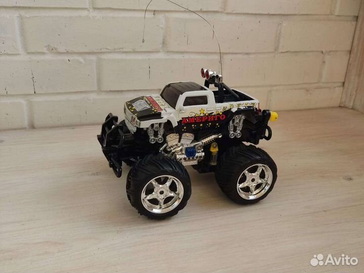 Разные машины игрушечные