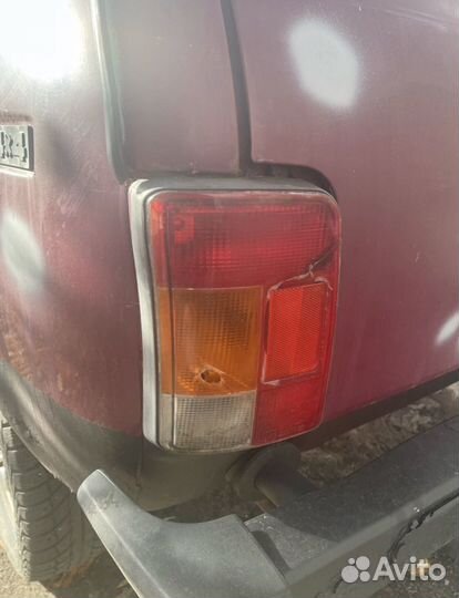 Задние фанари нива