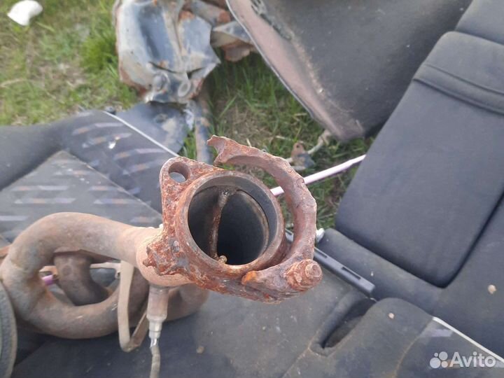 Коллектор выпускной Merecedes W202