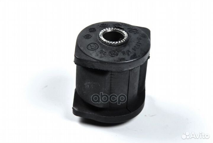 Сайлентблок задней продольной тяги (в цапфу) JR