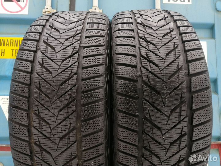 Vredestein Wintrac Xtreme S 225/40 R18 92Y