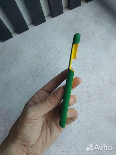 Чехол на iPhone 11 кожаный