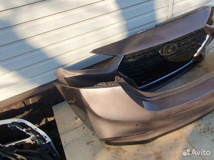 Бампер передний Hyundai Solaris 2017