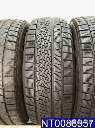 Pirelli Ice Asimmetrico 215/55 R17 94Q