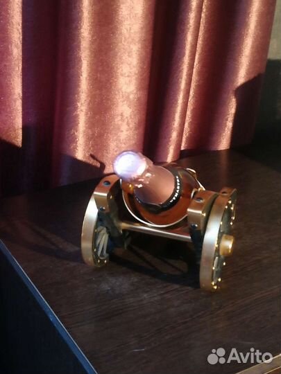 Подставка под бутылку шампанского или вина