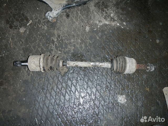 Полуось (привод в сборе) передняя левая, Hyundai