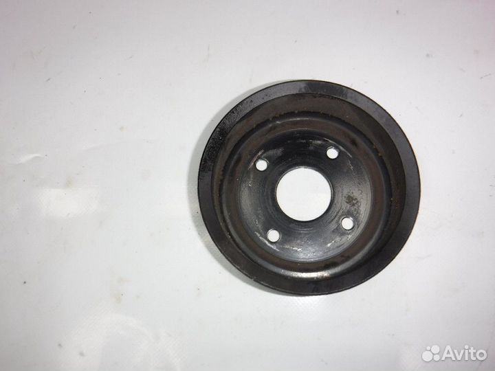 Шкив водяного насоса помпы Infiniti FX S50