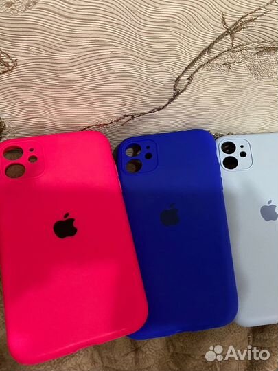 Чехол на iPhone 11