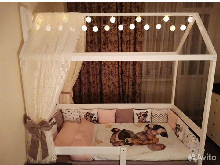 Детская кровать домик