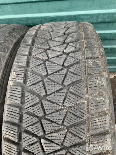 Bridgestone Blizzak DM-V2 225/65 R17 102Q