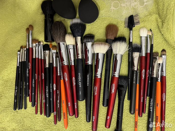 Кисти для макияжа натуральные