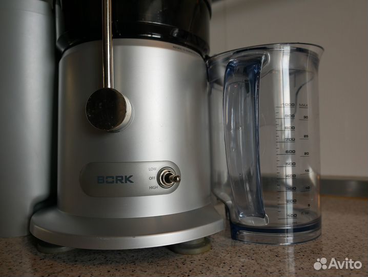 Соковыжималка Bork 21085 WT